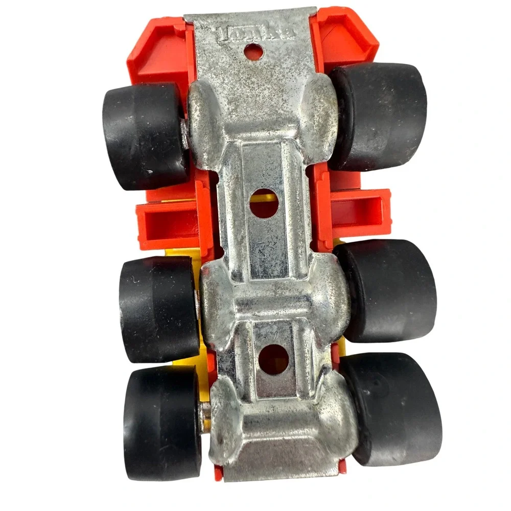 Vintage‎ Tonka Dump Truck Red Yellow Plastic Metal 6 Wheel Construction Toy